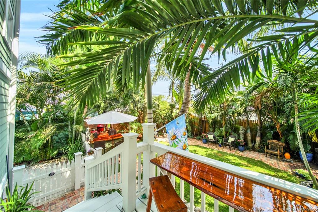 9172 Southeast Apollo Street Hobe Sound, FL 33455 - Photo 8 of 20