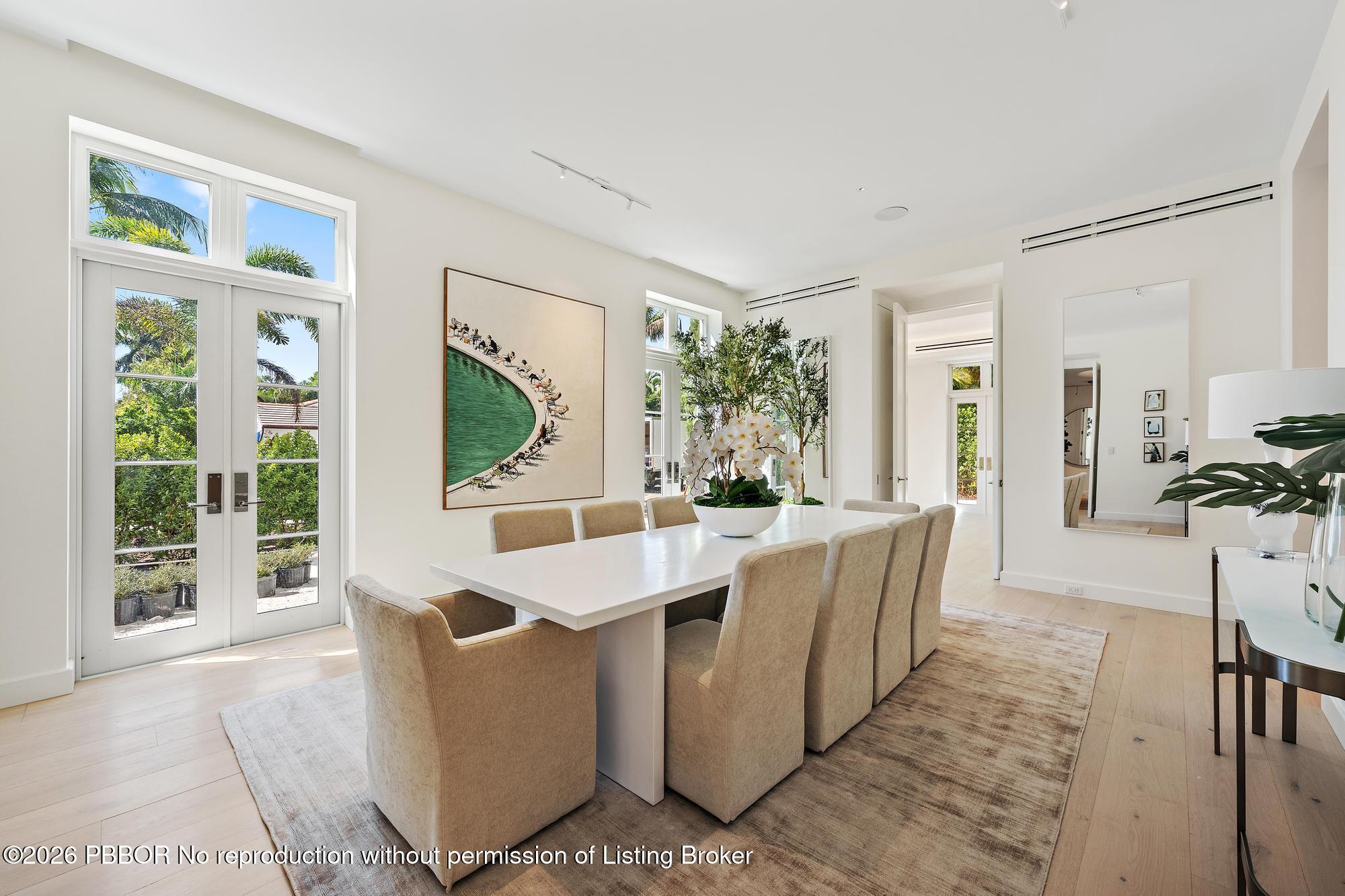 301 Plantation Road Palm Beach, FL 33480 - Photo 18 of 84 Dining Room