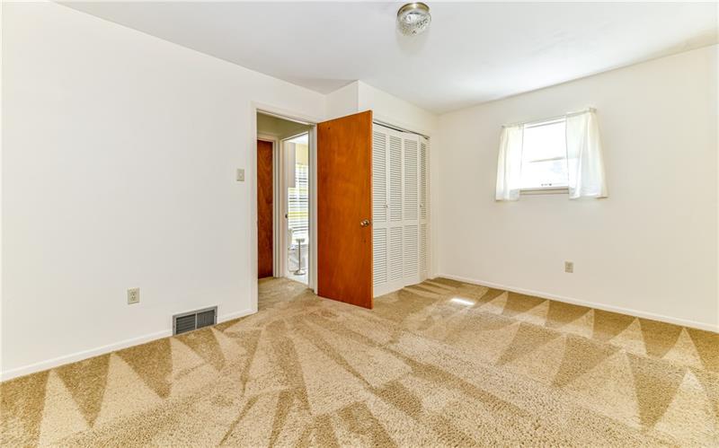 3940 Bakerstown Road Gibsonia, PA 15044 - Photo 18 of 25 Apartment/in-law suite has Bedroom on main floor