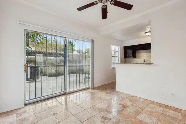 $1,450 | 7700 Creekbend Drive, Unit 70, Houston, TX 77071