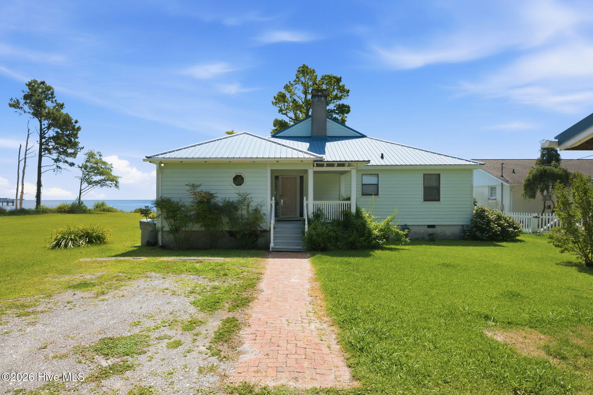 279 Wiggins Point Road Oriental, NC 28571 - Photo 2 of 63