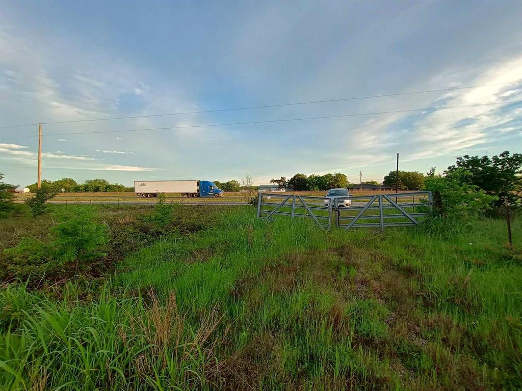 5330 Interstate 30 Campbell, TX 75422 - Photo 30 of 34 a view of a big yard with large trees