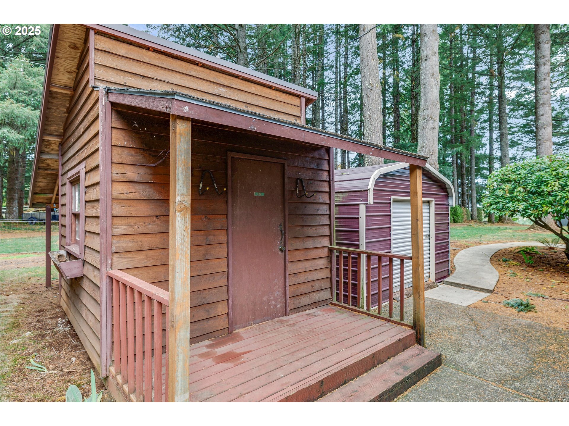 25164 South Springwater Road Estacada, OR 97023 - Photo 23 of 43 a view of backyard of house