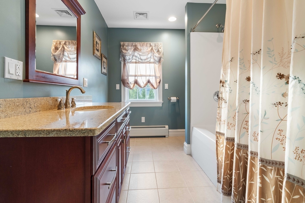 10 Sassafras Road Rehoboth, MA 02769 - Photo 18 of 42