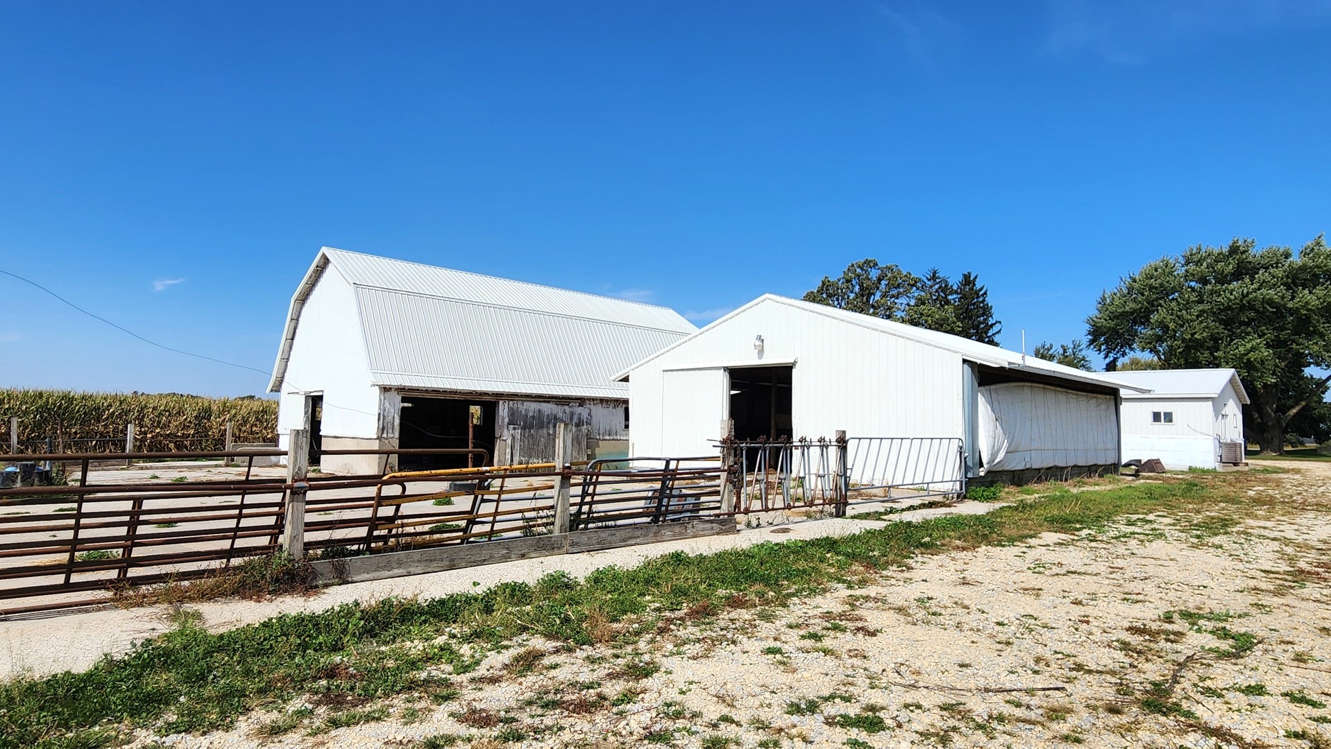 6079 Manchester Road Poplar Grove, IL 61065 - Photo 14 of 69