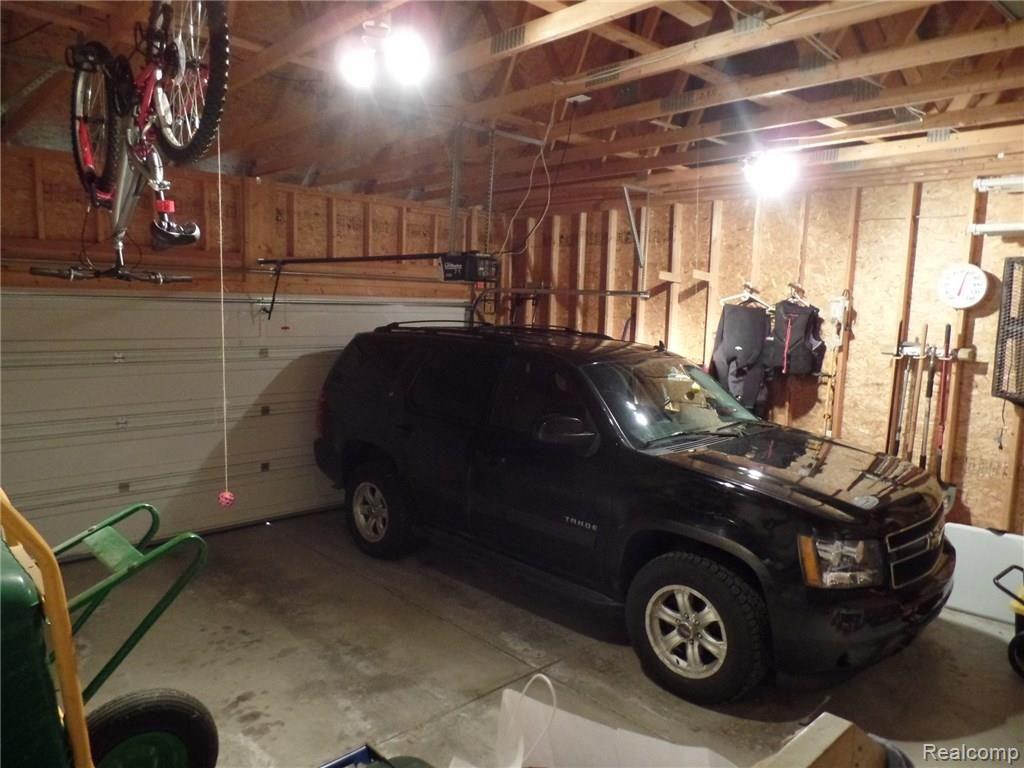 220 South Center Road Grand Blanc, MI 48439 - Photo 34 of 36 SAM_1646.JPG