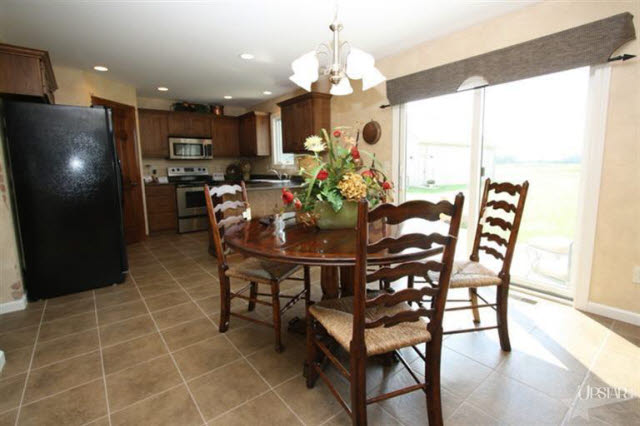 11103 Kress Road Roanoke, IN 46783 - Photo 12 of 30 Gallery Image 12