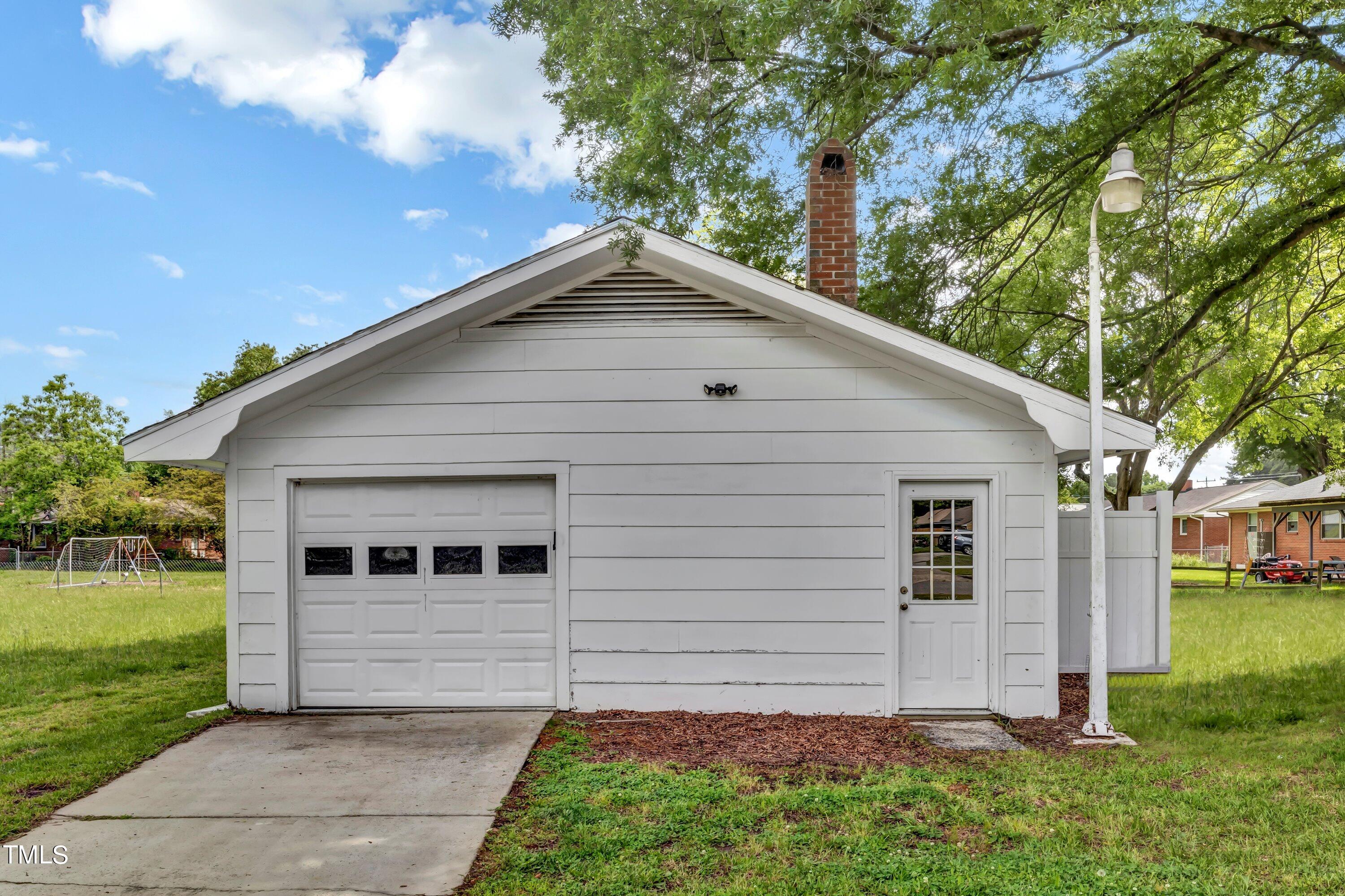 3212 Winston Road Durham, NC 27704 - Photo 32 of 34 IMG_8915