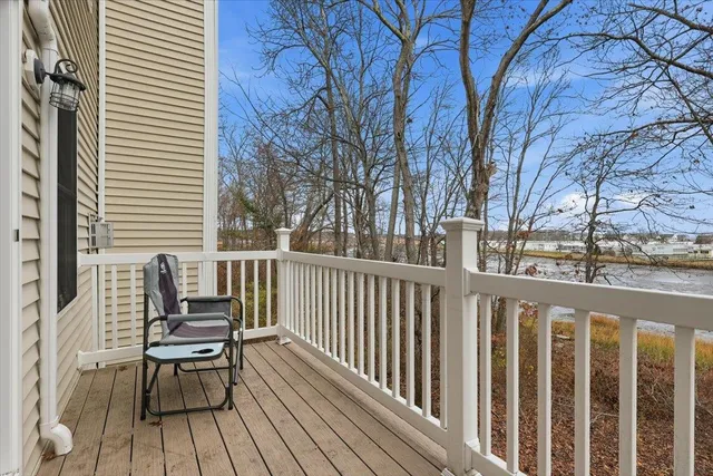 $644,900 | 10 Hemlock Street, Unit 3, Hampton, NH 03842