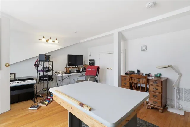 $644,900 | 10 Hemlock Street, Unit 3, Hampton, NH 03842