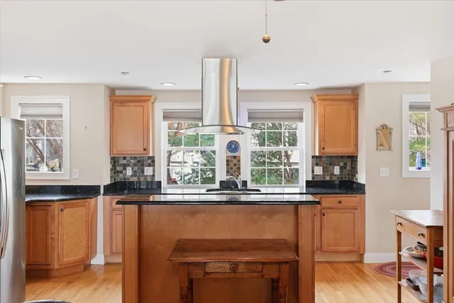 $644,900 | 10 Hemlock Street, Unit 3, Hampton, NH 03842