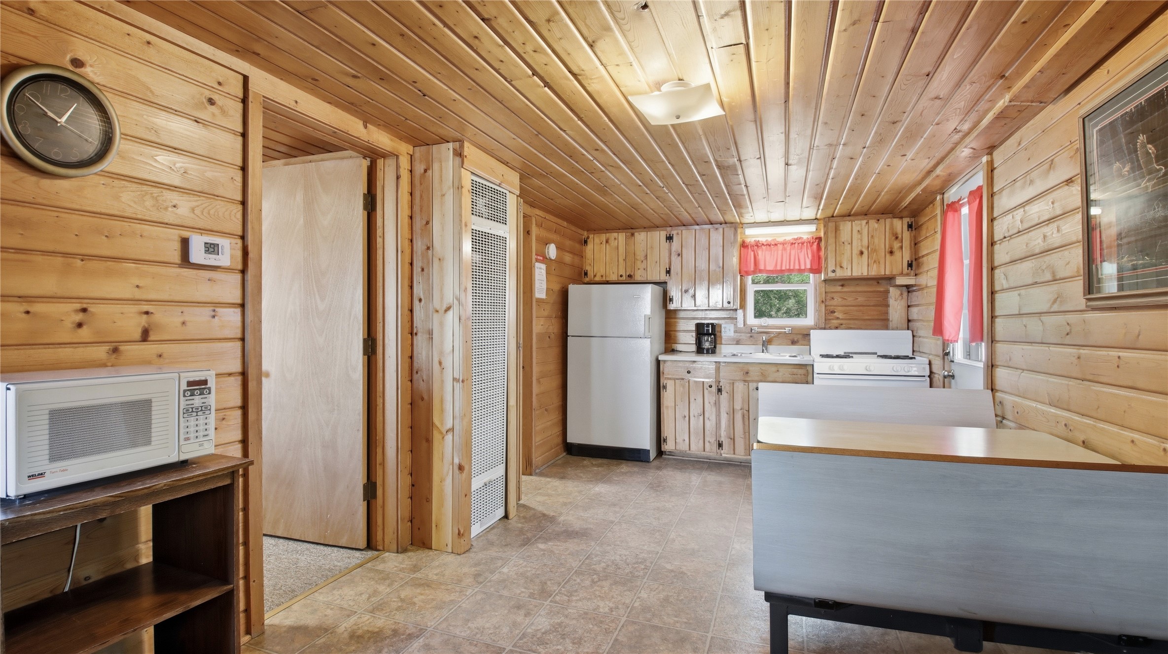 7444 North Pats Landing Road, Unit 4 Hayward, WI 54843 - Photo 9 of 24