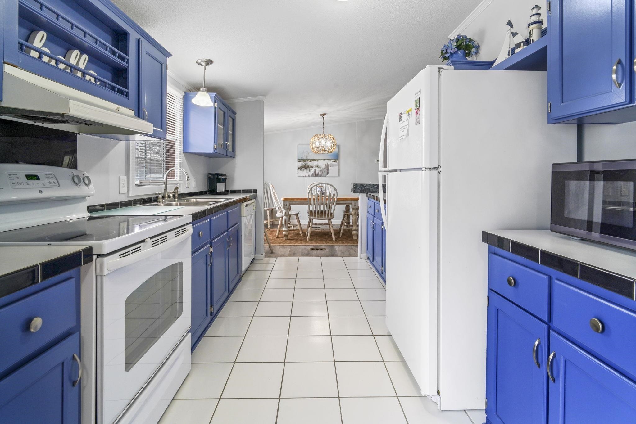 854 Grouper Court Murrells Inlet, SC 29576 - Photo 13 of 25