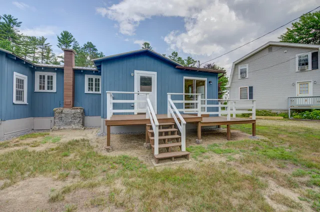 $489,900 | 61 West Shore Road, Sebago, ME 04029