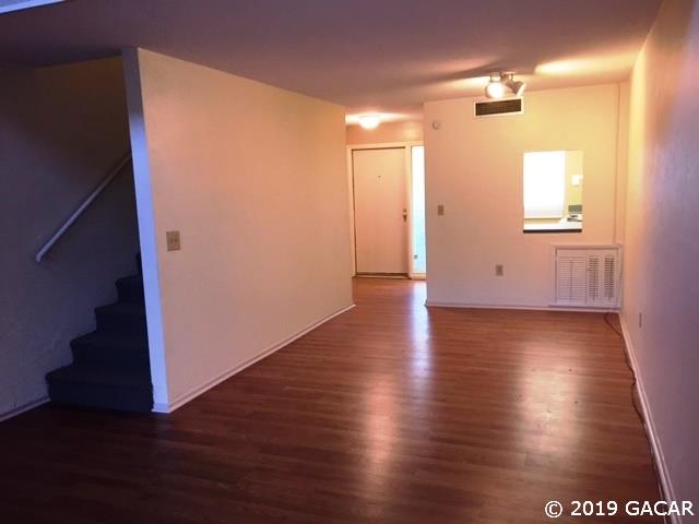 711 Southwest 75th Street, Unit 207 Gainesville, FL 32607 - Photo 1 of 10