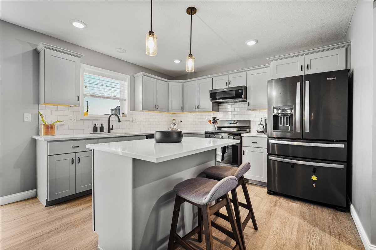 1727 Eide Road Bloomington, IL 61704 - Photo 15 of 40