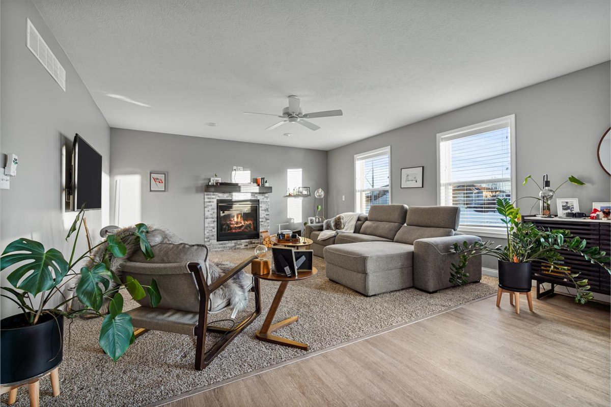 1727 Eide Road Bloomington, IL 61704 - Photo 19 of 40