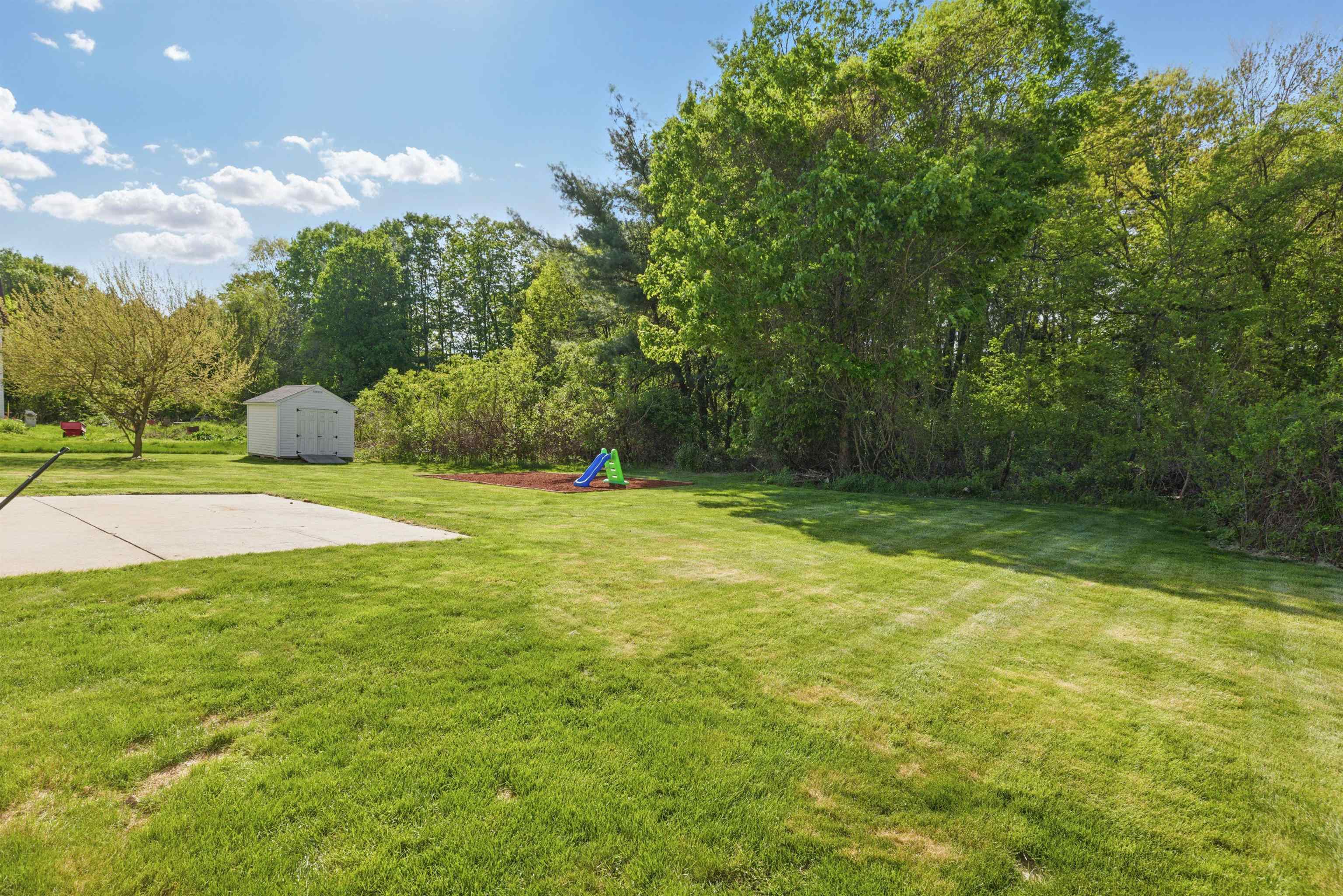 6 Wheeler Street Merrimack, NH 03054 - Photo 11 of 53 Gallery Image 11