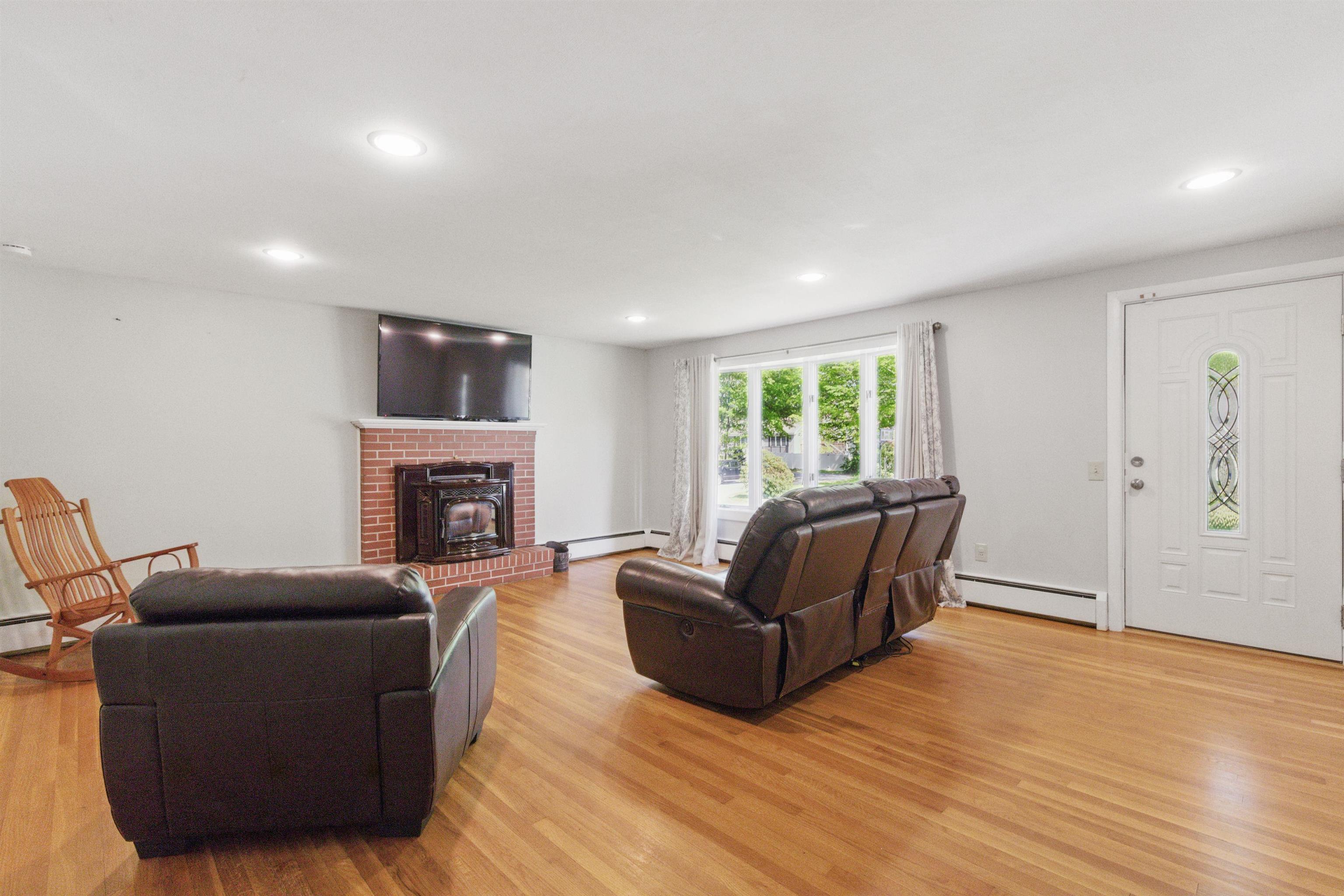 6 Wheeler Street Merrimack, NH 03054 - Photo 38 of 53 Gallery Image 38