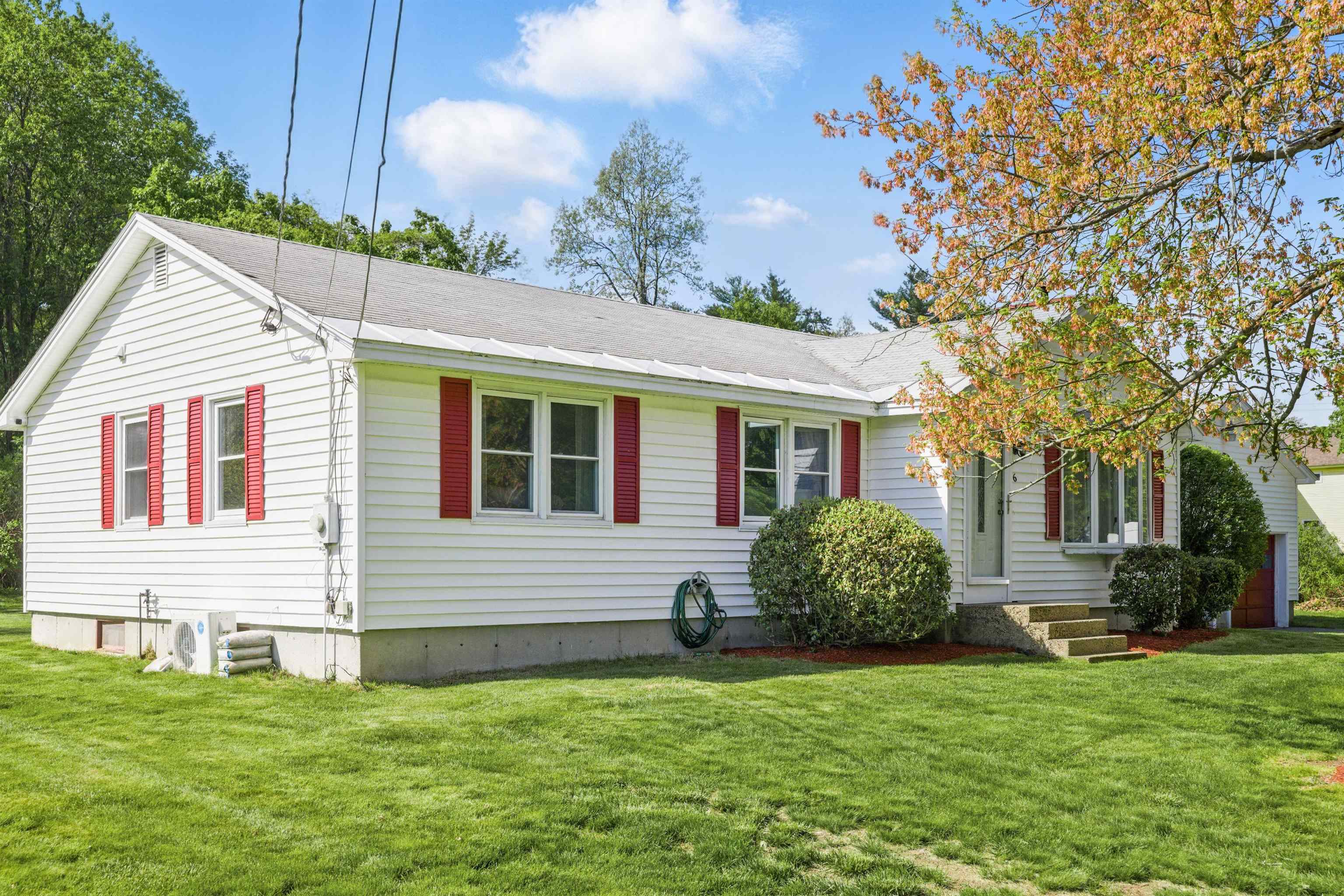 6 Wheeler Street Merrimack, NH 03054 - Photo 4 of 53 Gallery Image 4