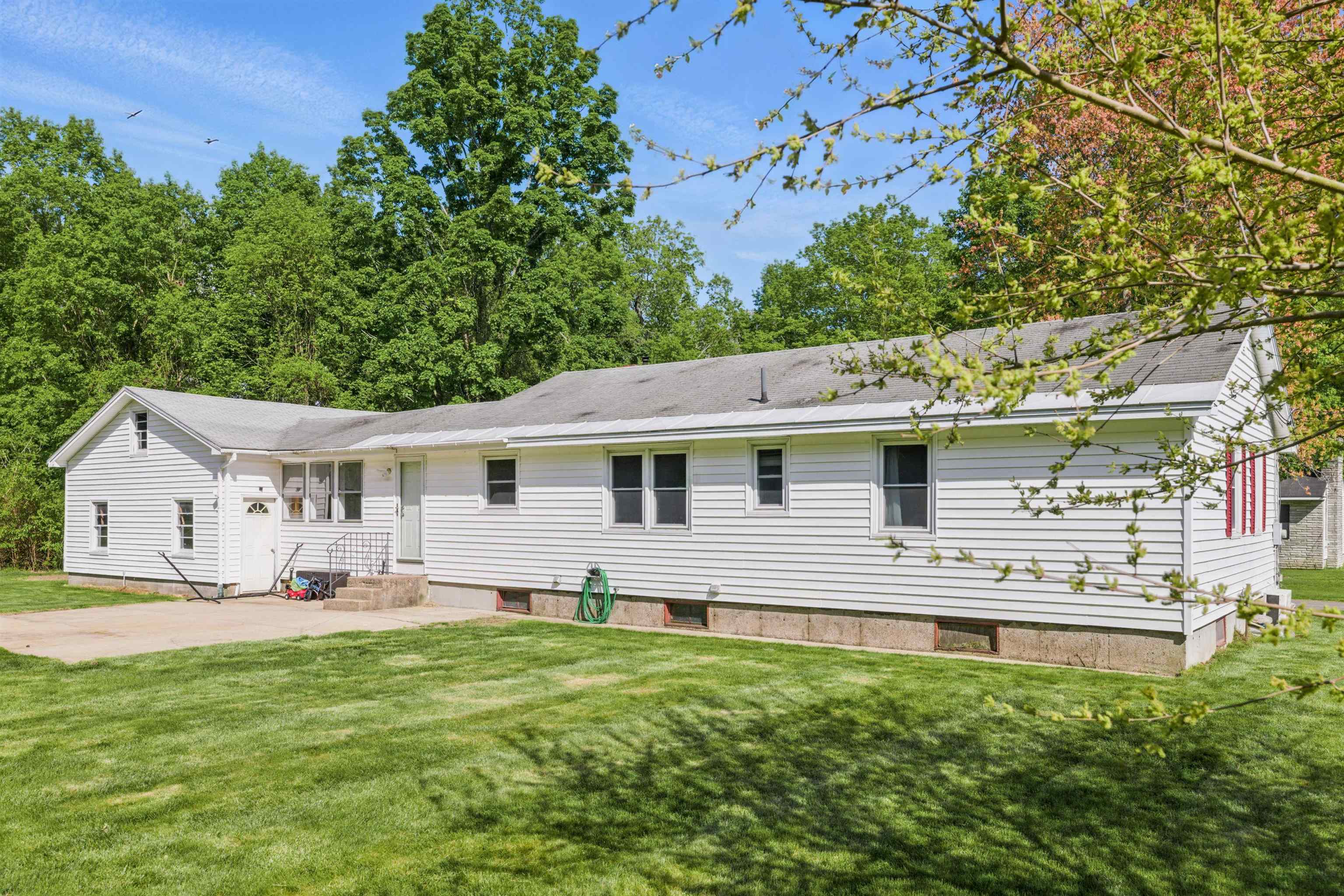6 Wheeler Street Merrimack, NH 03054 - Photo 6 of 53 Gallery Image 6