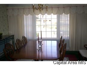 2115 Huntleigh Road Springfield, IL 62704 - Photo 5 of 12