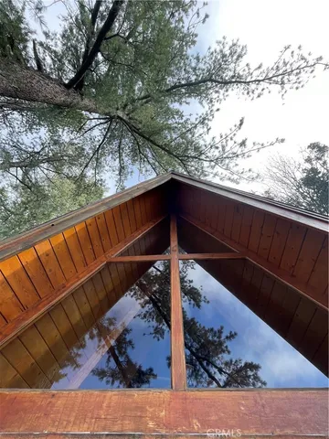 $669,000 | 24032 Skyland Drive, Crestline, CA 92325