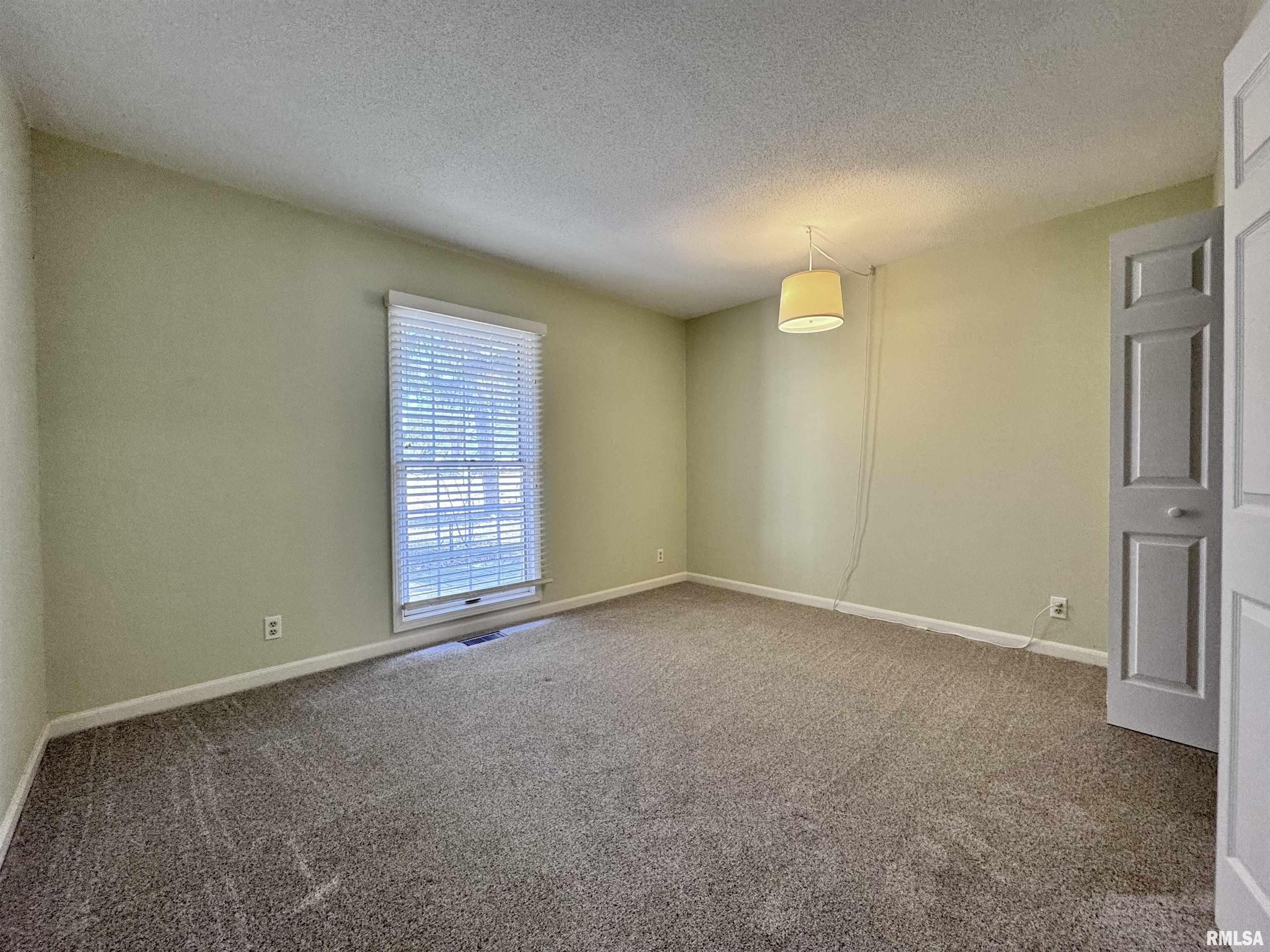 815 East Franklin Street Macomb, IL 61455 - Photo 29 of 38