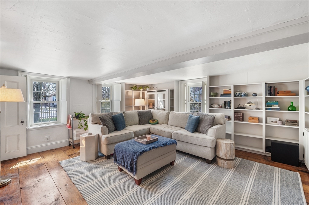 82 Dodge Street, Unit 1 Beverly, MA 01915 - Photo 14 of 42
