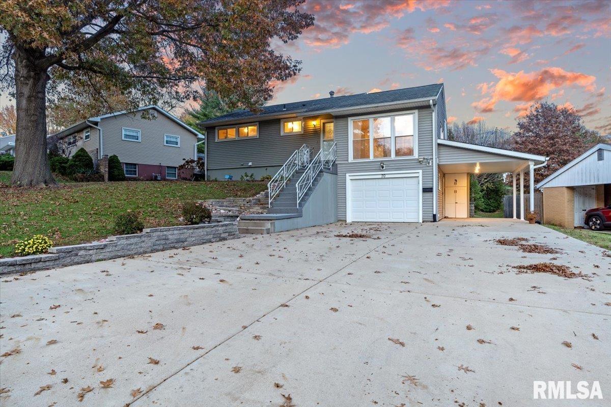 70 Meadowlark Lane Springfield, IL 62702 - Photo 2 of 50