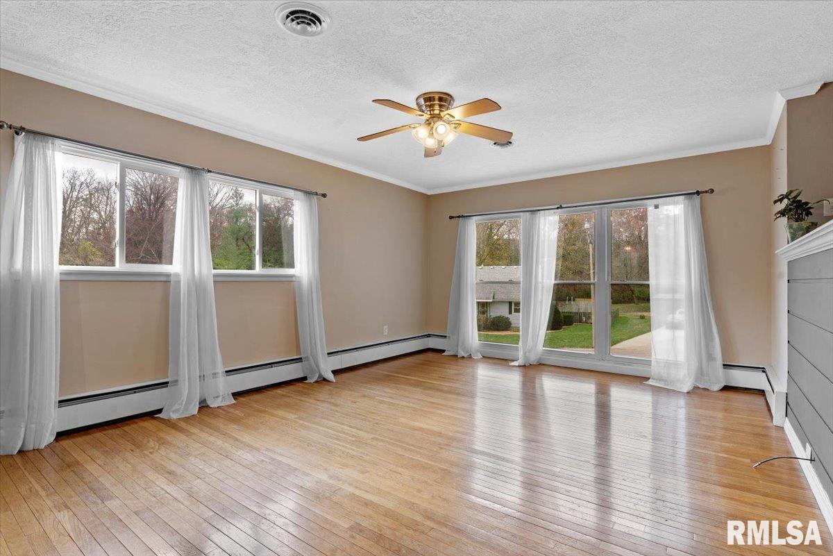 70 Meadowlark Lane Springfield, IL 62702 - Photo 9 of 50