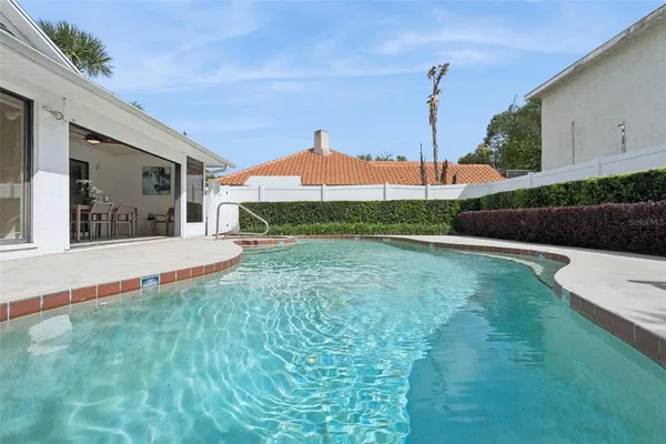 $950,000 | 250 Cortland Avenue, Winter Park, FL 32789