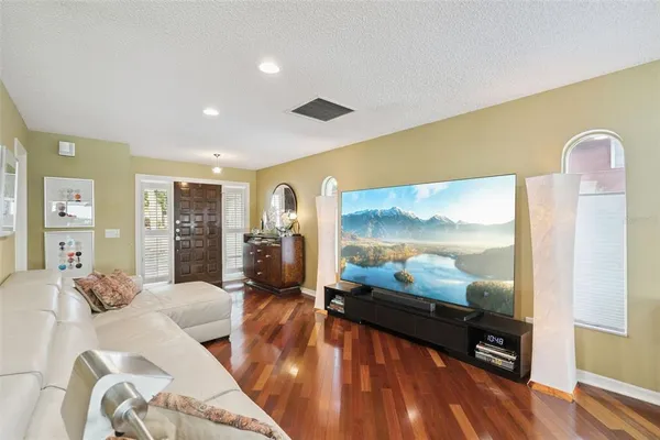 $950,000 | 250 Cortland Avenue, Winter Park, FL 32789