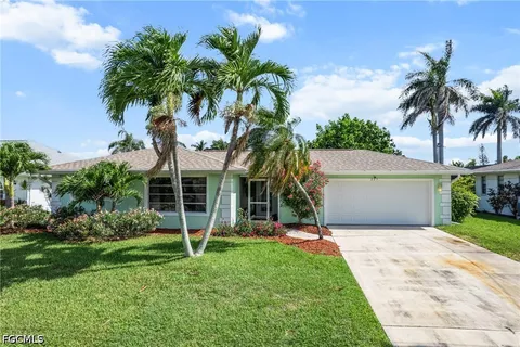 $349,900 | 225 Southwest 45th Terrace, Cape Coral, FL 33914