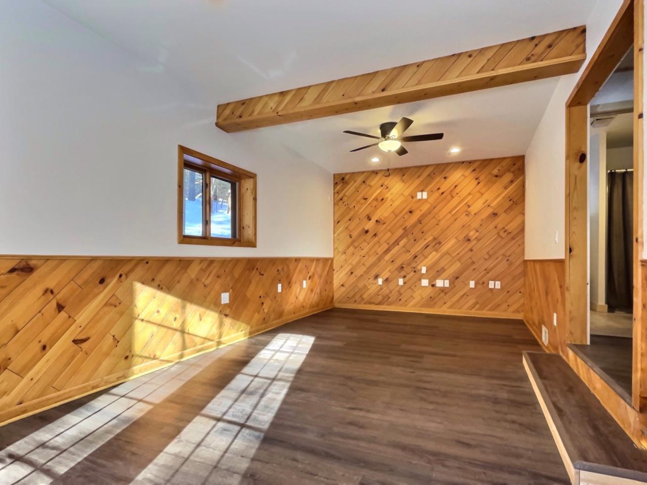 3651 Chain O Lakes Road Eagle River, WI 54521 - Photo 12 of 41 Gallery Image 12