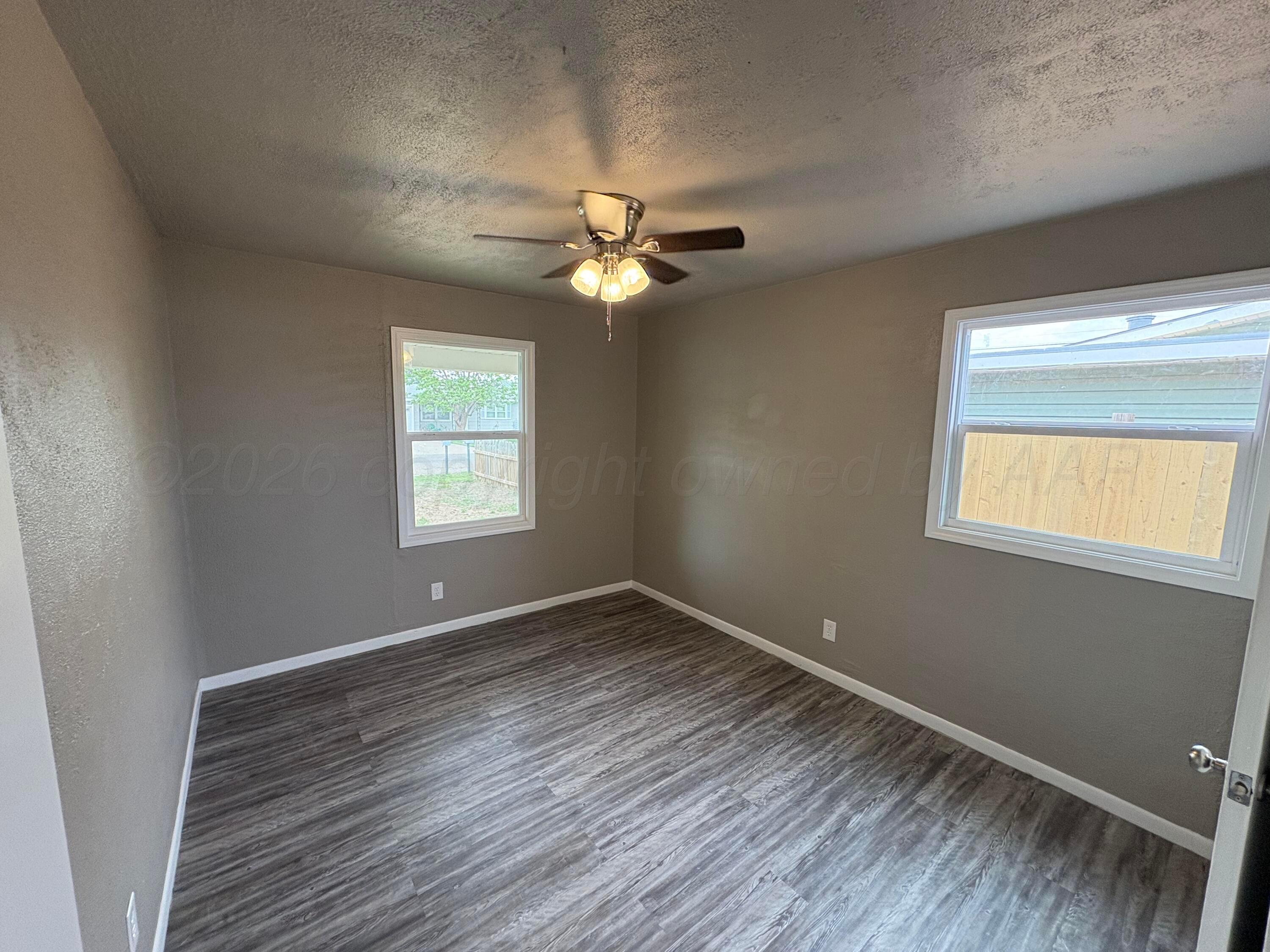 1042 Hodges Street Amarillo, TX 79104 - Photo 7 of 10 IMG_1161