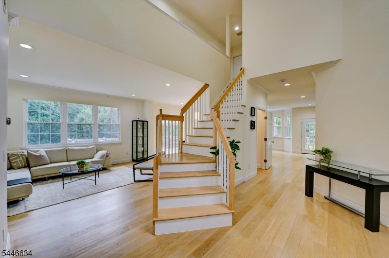 56 Liberty Ridge Road Bernards, NJ 07920 - Photo 5 of 40