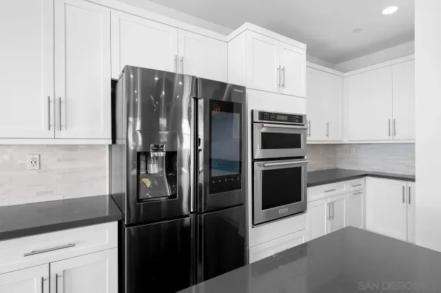 $1,675,000 | 8352 Ridge Court, San Diego, CA 92108