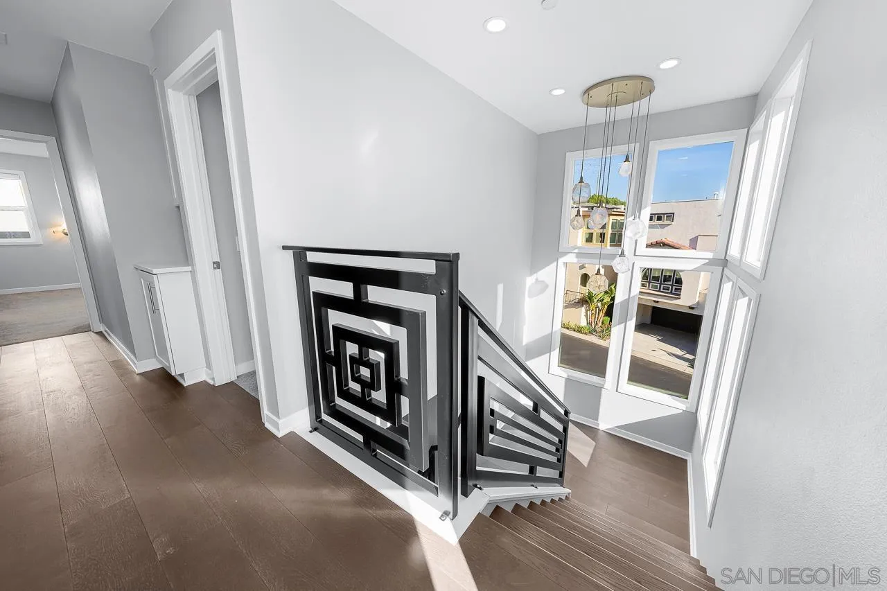 8352 Ridge Court San Diego, CA 92108 - Photo 24 of 68