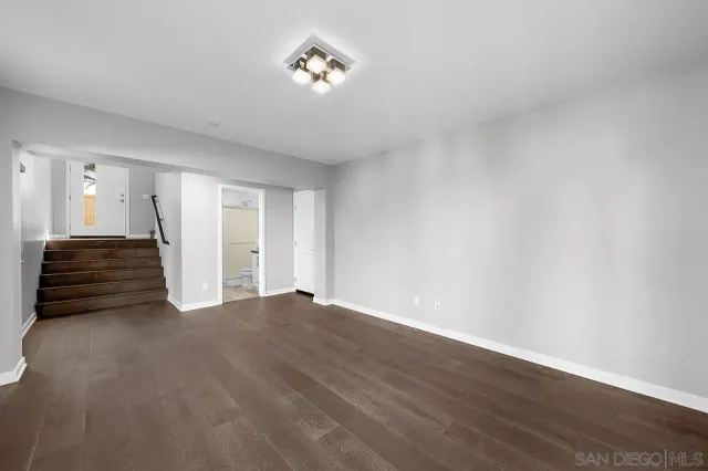 $1,675,000 | 8352 Ridge Court, San Diego, CA 92108