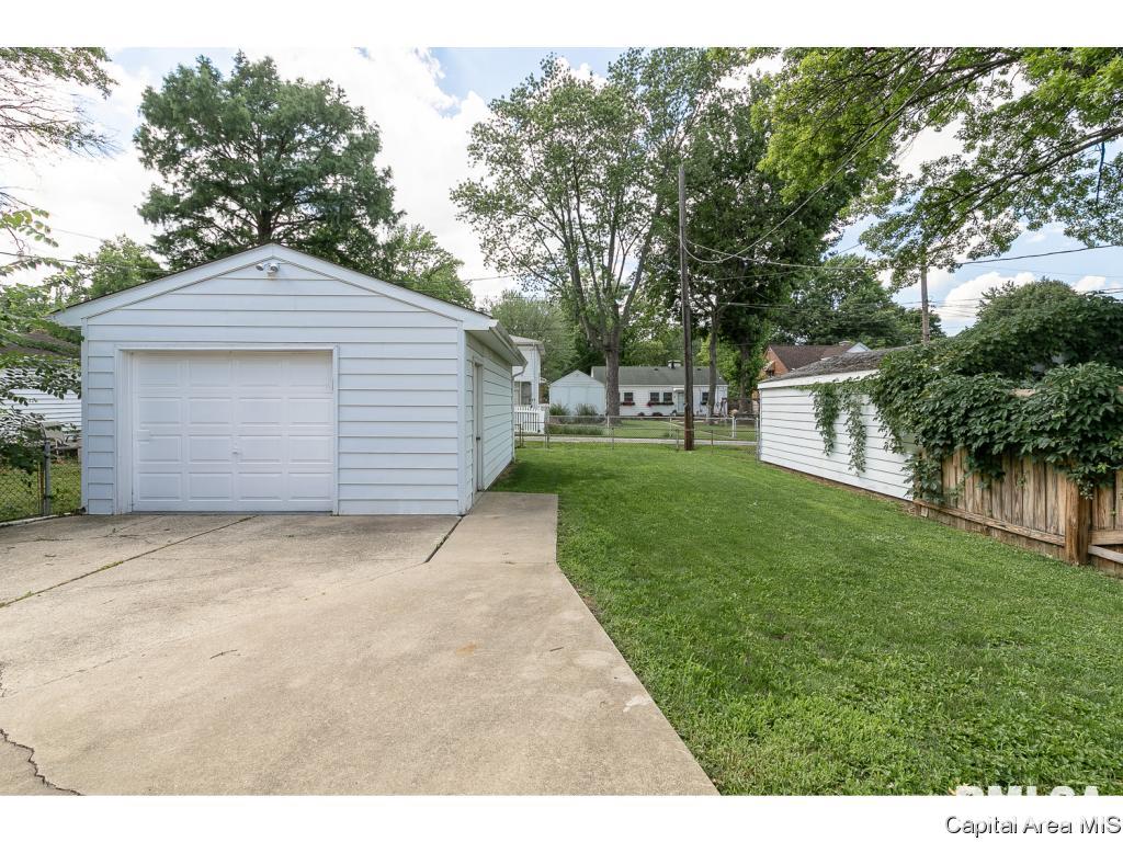 2125 North 7th Street Springfield, IL 62702 - Photo 21 of 26