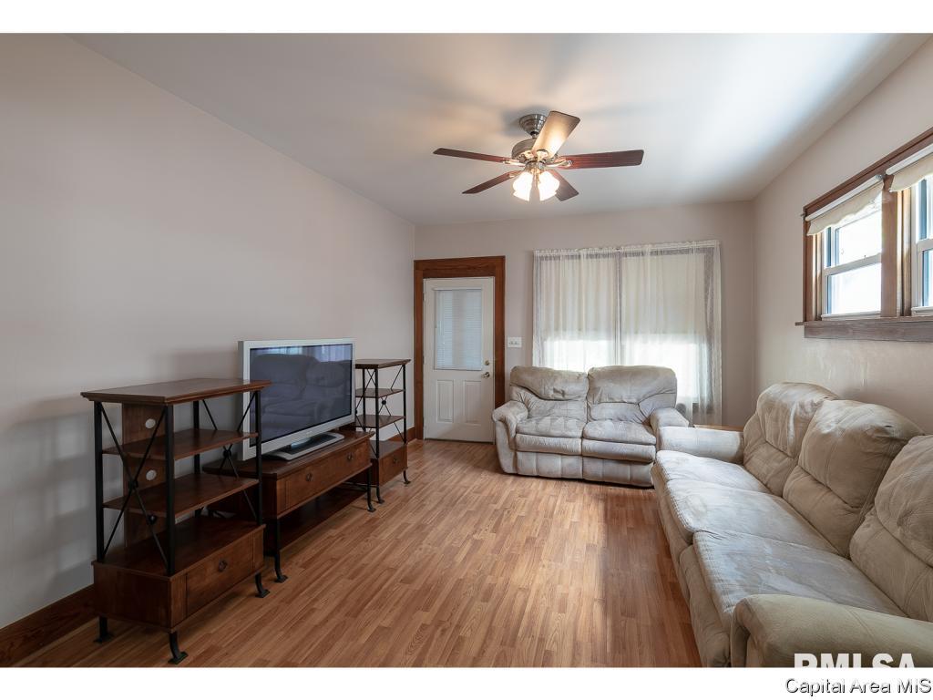 2125 North 7th Street Springfield, IL 62702 - Photo 5 of 26