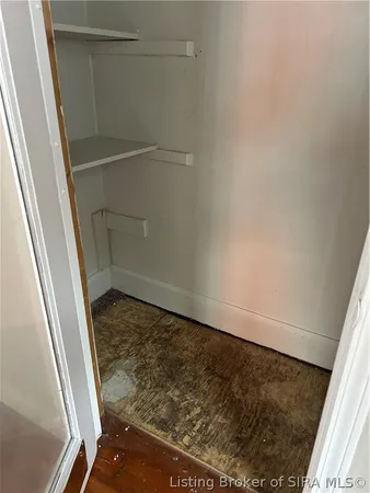 $119,900 | 407 East 7th Street, New Albany, IN 47150