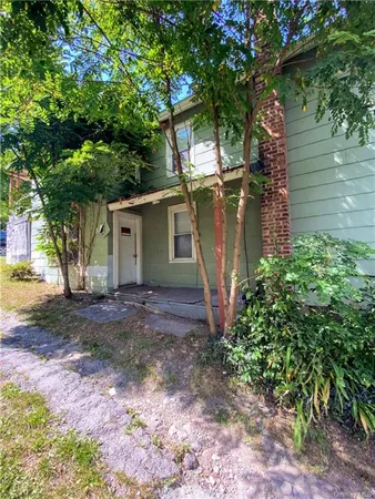 $185,000 | 485 Highway 52, Walden, NY 12586