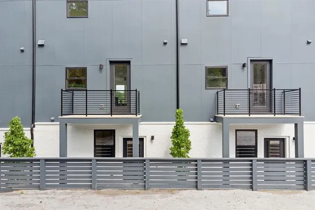 $5,500 | 1570 Flat Shoals Road Southeast, Unit 7, Atlanta, GA 30316