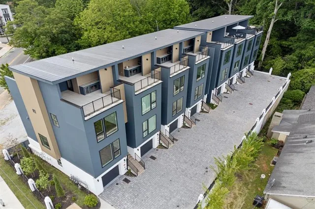 $5,500 | 1570 Flat Shoals Road Southeast, Unit 7, Atlanta, GA 30316