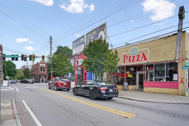 $5,500 | 1570 Flat Shoals Road Southeast, Unit 7, Atlanta, GA 30316