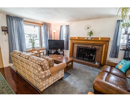 1356 Trapelo Road Waltham, MA 02451 - Photo 6 of 16 Gallery Image 6