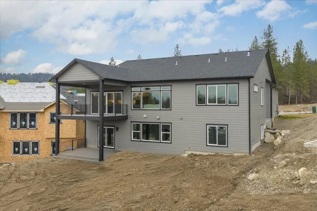 $749,900 | 7009 East Beverly Drive, Spokane Valley, WA 99212
