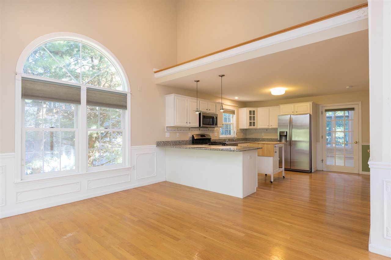 34 Exeter Farms Road Exeter, NH 03833 - Photo 11 of 40